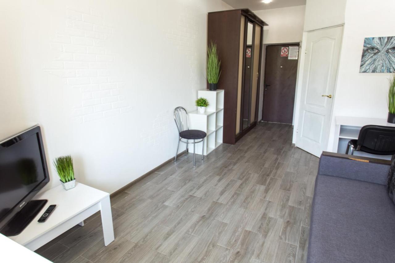 Well Located Studio - Yaroslavska Str. 21 Kharkiv Exterior photo