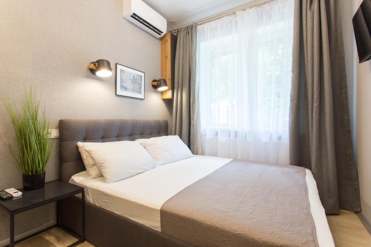 Well Located Studio - Yaroslavska Str. 21 Kharkiv Exterior photo